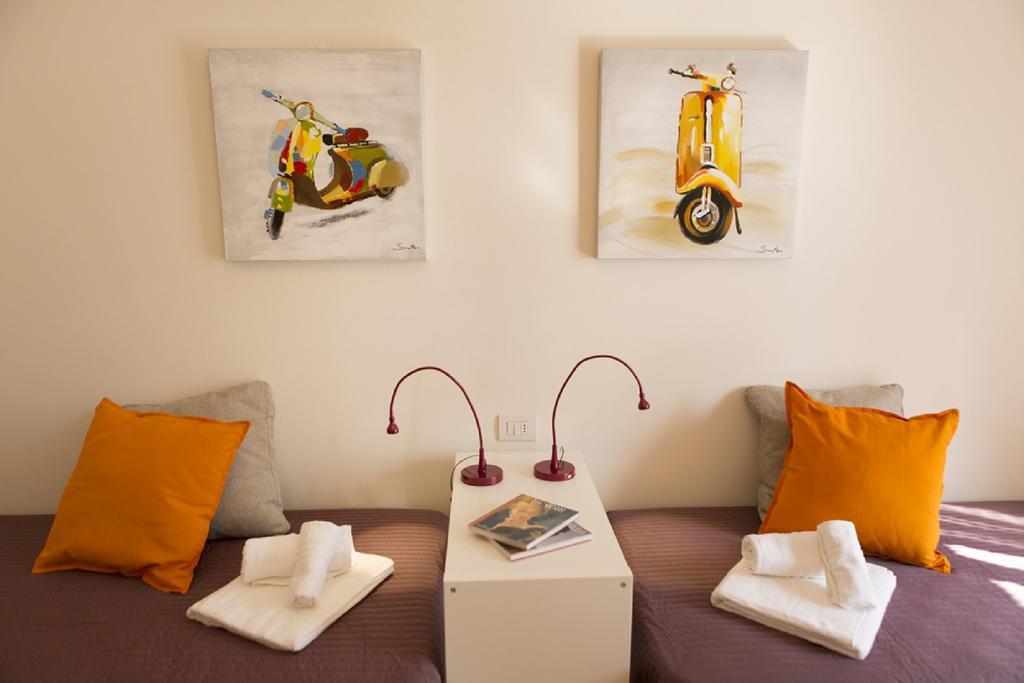 Fiera Monterosa 11 Apartment ميلان الغرفة الصورة