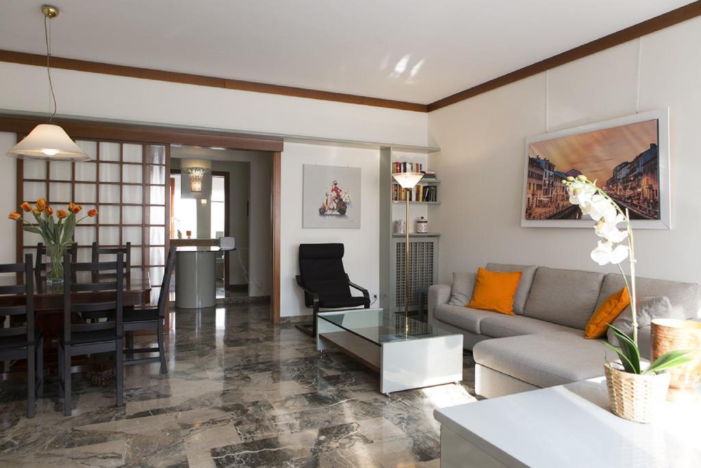 Fiera Monterosa 11 Apartment ميلان الغرفة الصورة
